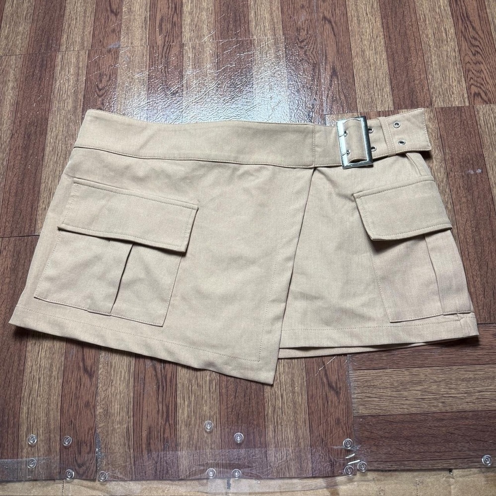 Princess Polly Beige Esposito Wrap Cargo Mini Skirt Size 8 NEW